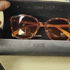 Prada sunglass